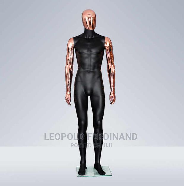 Rose Gold Black Male Mannequins · Photo 4