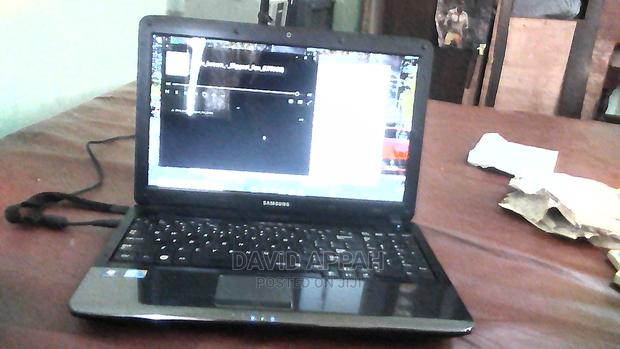 Laptop Samsung R540 4GB Intel Core I3 HDD 500GB · Photo 2