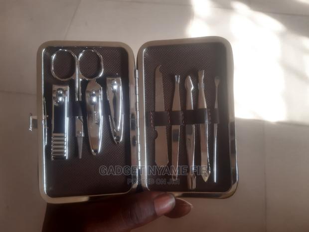 Manicure/Pedicure Set · Photo 4
