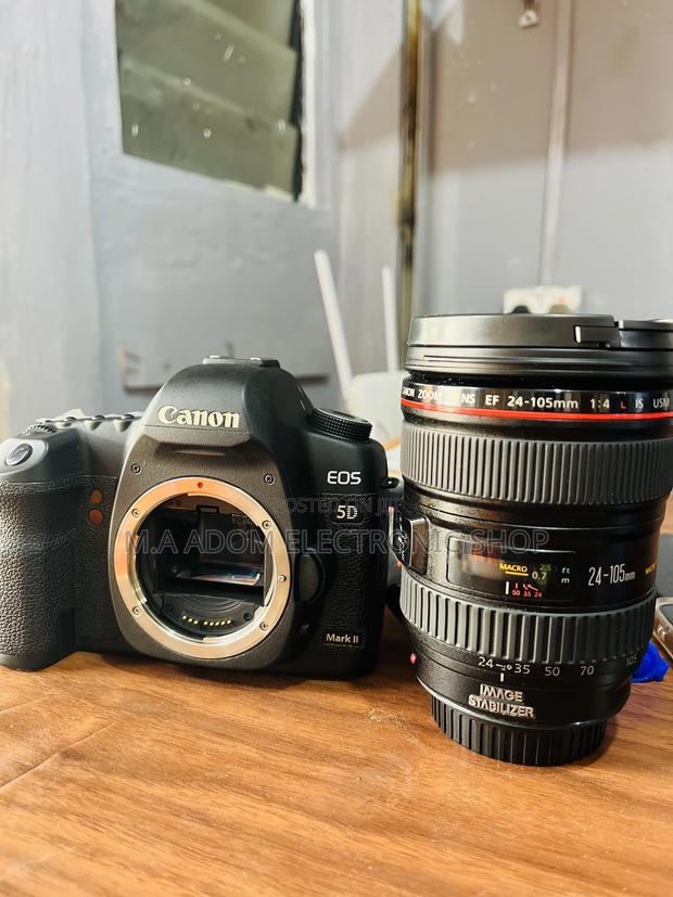 Canon 5D Mark Ii + USM Lens 24-105”Mm · Photo 2