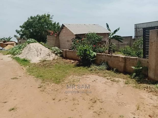 1 Plot for Sale at Arround West Hills Mall · Photo 2
