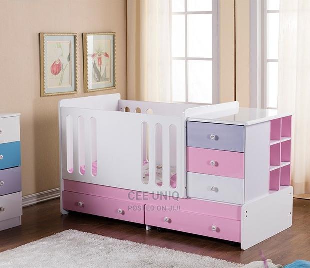 Convertible Baby Cot · Photo 2