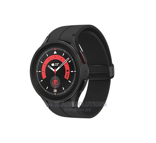 Samsung Watch 5 Pro 45mm Titanium · Photo 3