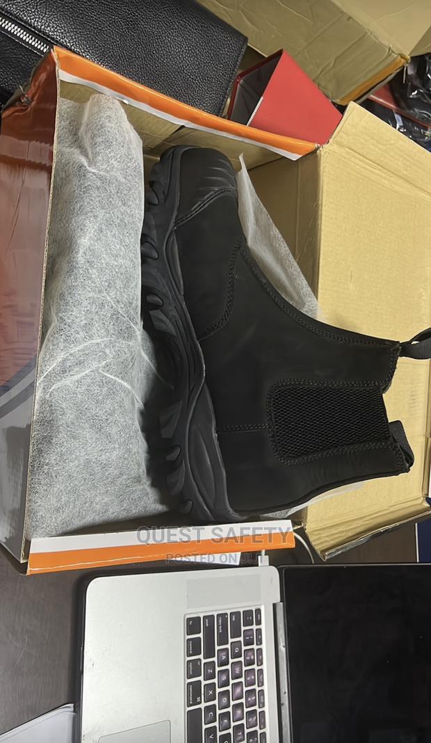 Alpha Safety Boot · Photo 4