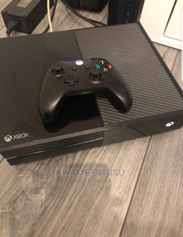 Xbox One 500gb.Fifa 24 Plus Additional 7 Games on It · Photo 4