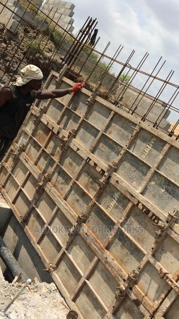 Formworks/Retaining Wall/Bunker/Lift/Collumn/Slabs/Decking photo 3