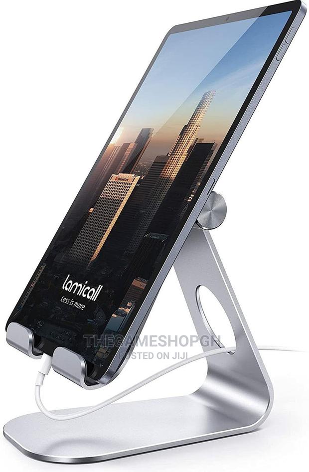 Adjustable Tablet Stand · Photo 3