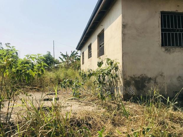 6bdrm Mansion in House For Sale At, Kumasi Metropolitan for sale photo 3