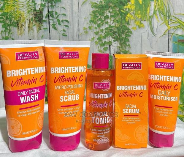 Beauty Formulas Brightening Vitamin C Facial Set · Photo 2