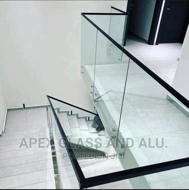 Frameless Tempered Balustrade photo 3