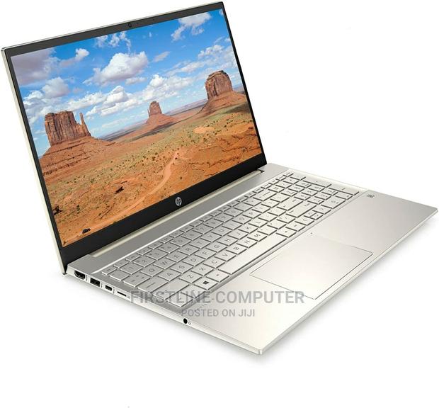 New Laptop HP 15-Dw0037wm 8GB Intel Core I7 SSD 512GB · Photo 4