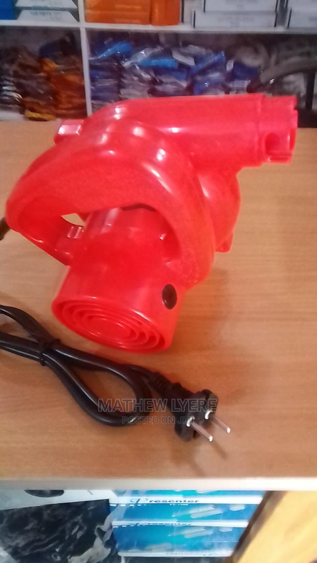 Electric Blower Use for Laptops