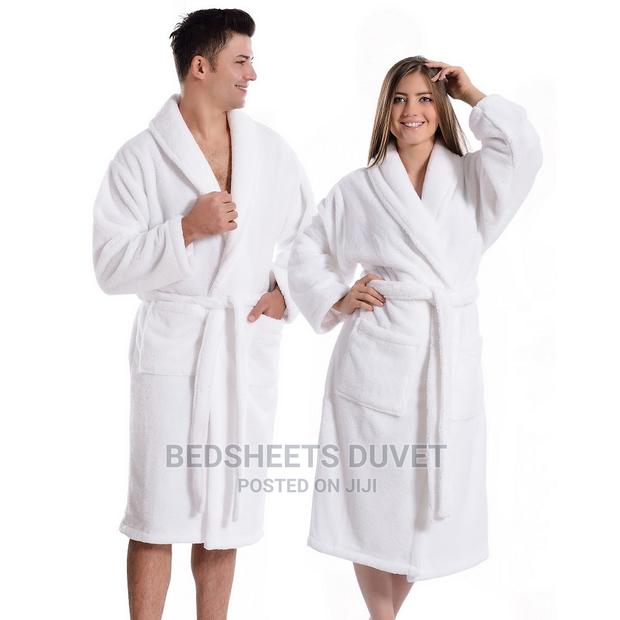 Plush Bath Robe · Photo 2