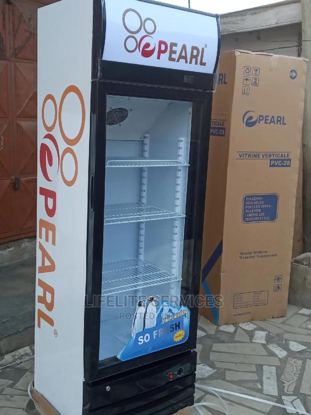 Glasss Display Refrigerator 235 Litres