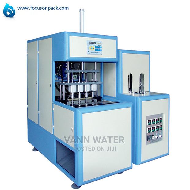 Bottle Blower Machine · Photo 2