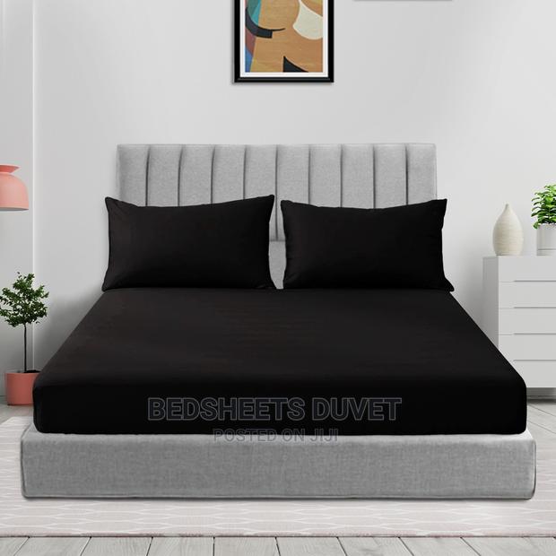 Black Bedding Sets · Photo 2