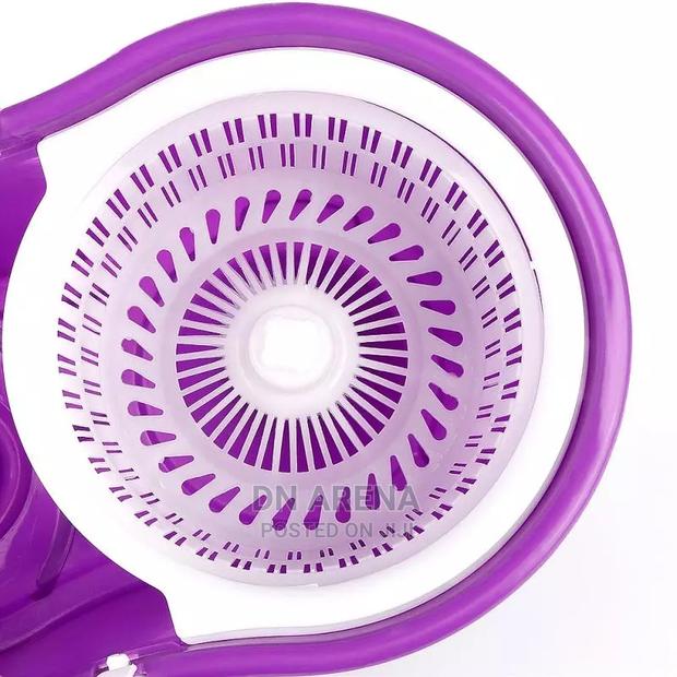 Spin Microfibers Mop With Basket · Photo 4