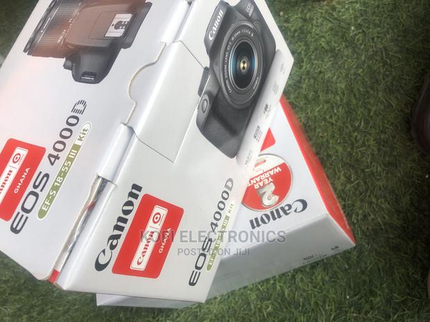 An Original Canon EOS 4000D EF-S 18-55mm III Lens - Black · Photo 2