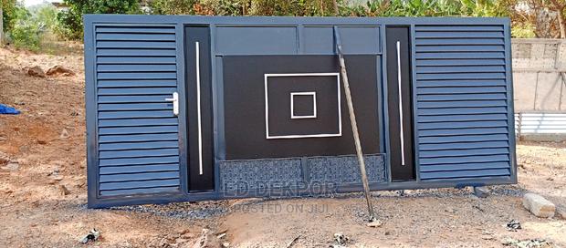 Xt Sliding Gate · Photo 2