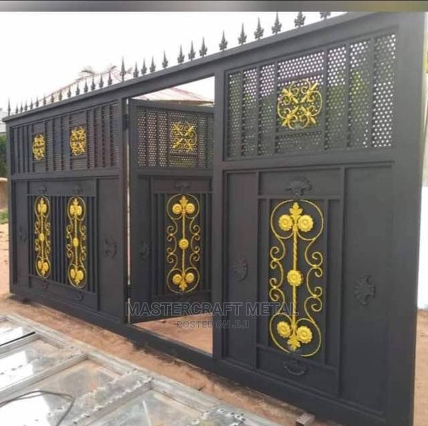 Main Gate Galvanised · Photo 2