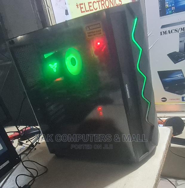 New Server 16GB Intel Core I7 HDD+SSD 1T