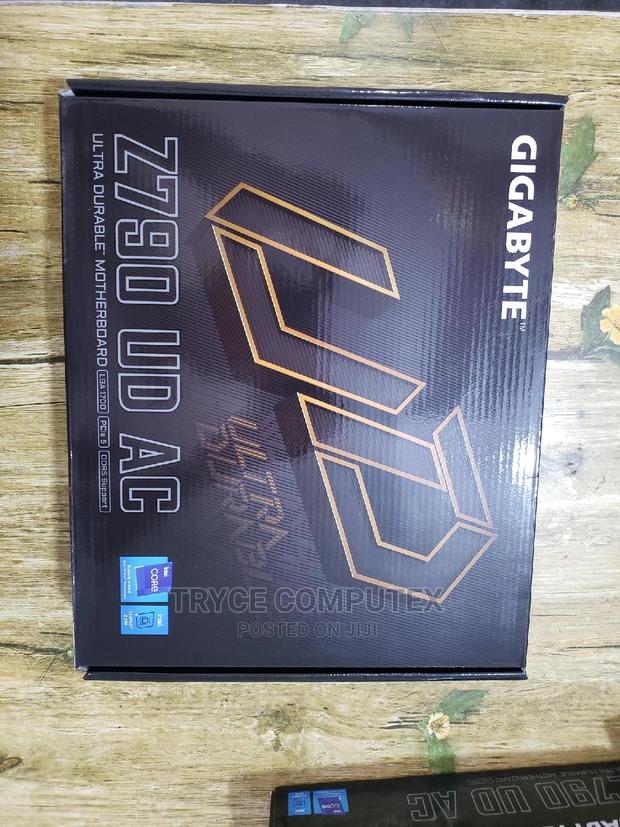 GIGABYTE Z790 AC DDR5 Motherboard for 13th/12th Generation · Photo 2