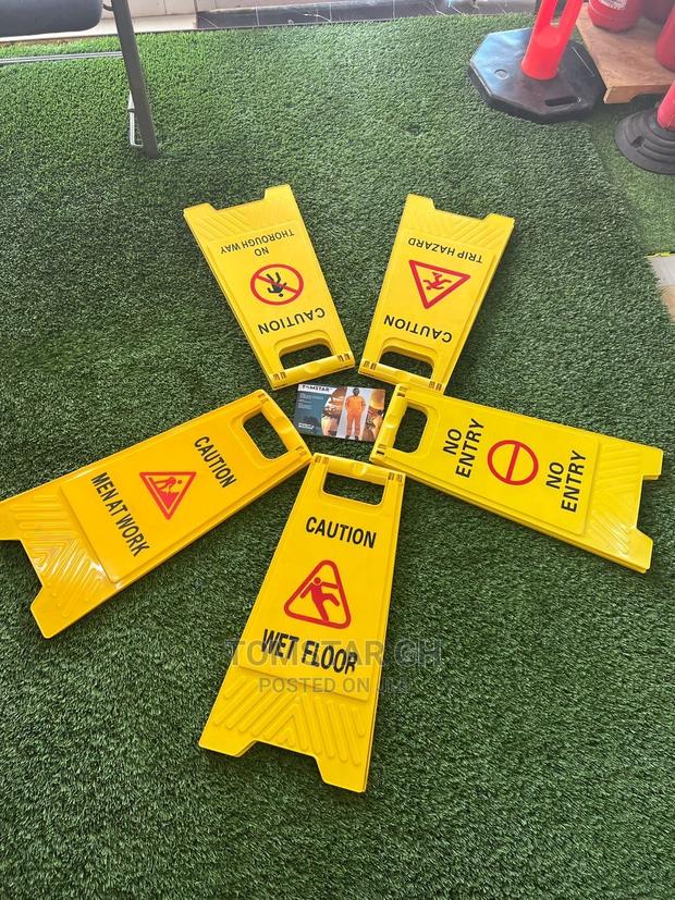 Wet Floor Safety Signage A Shape · Photo 2