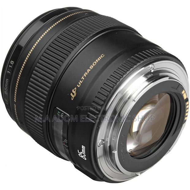 Brand New 85mm Lens USM · Photo 2