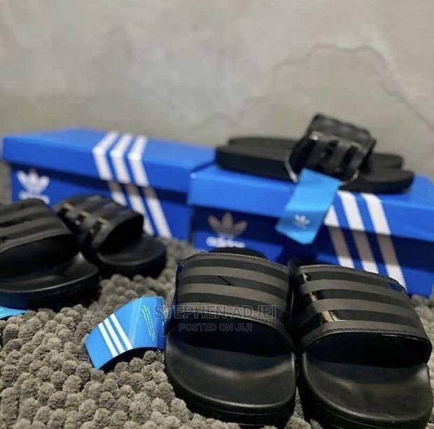 Adidas Slides · Photo 2