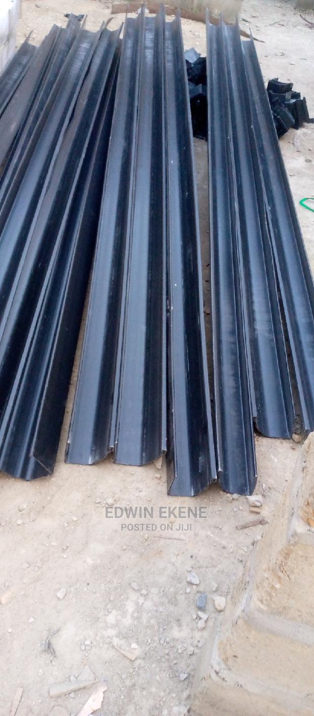 Black Rain Gutters · Photo 3