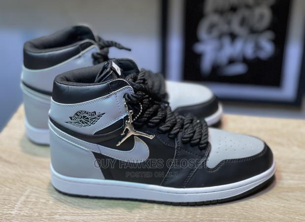 Air Jordan 1 High Top Rope Laces · Photo 4