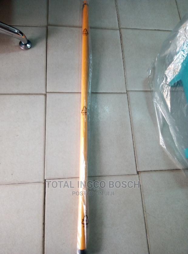Extendable Pole Saw Pruner · Photo 4