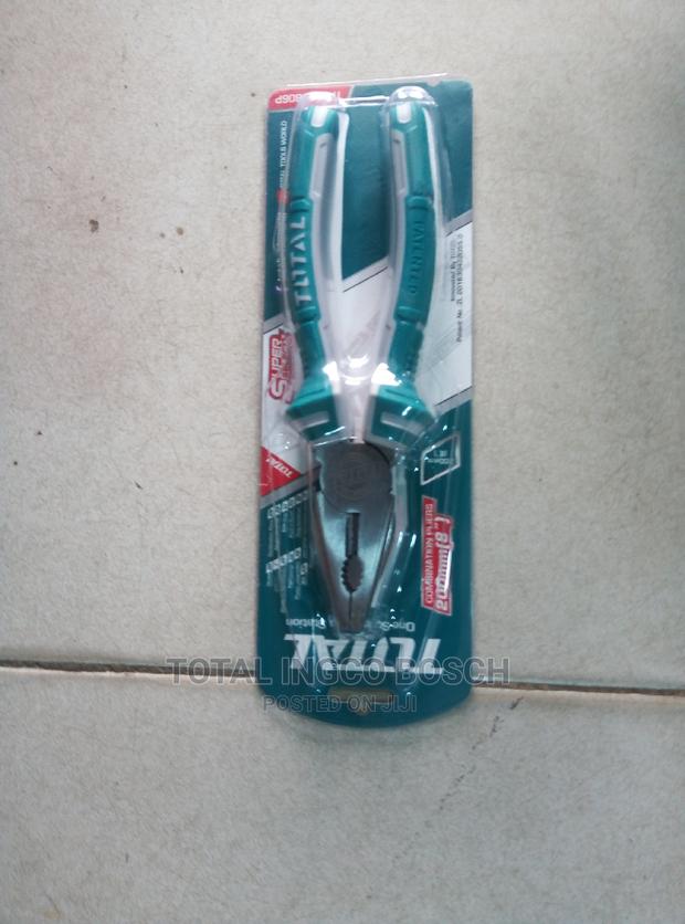 Combination Pliers · Photo 2