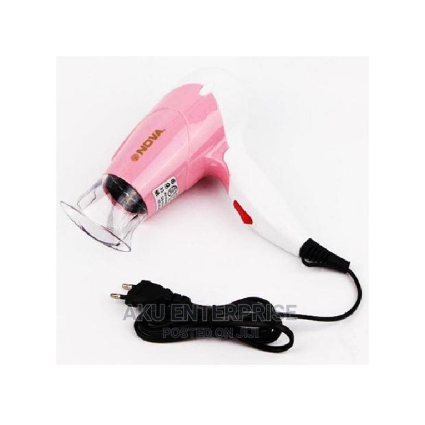 Portable Nova Hand Hair Dryer · Photo 3