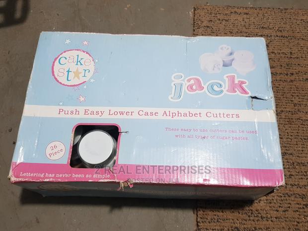 Alphabet Cutters for Cake · Photo 4