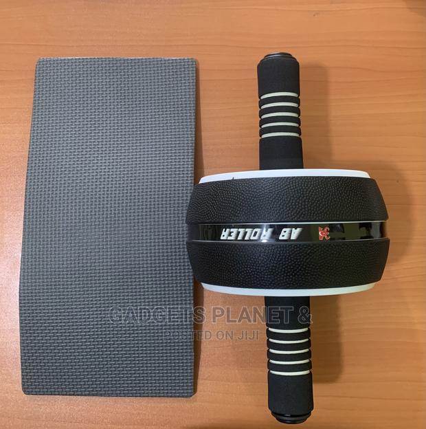 Abdominal Muscle Fitness Wheel · Photo 3