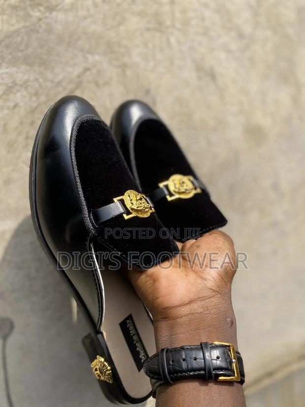 Suede Half Shoe · Photo 4