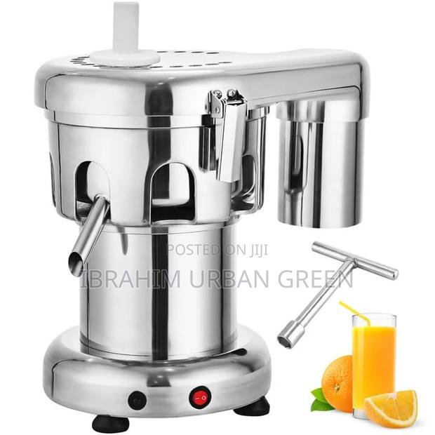 Juicer Machine · Photo 2