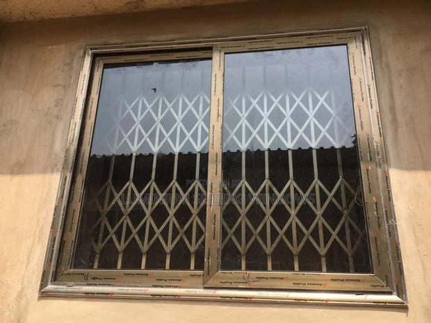 Aluminium Sliding Windows photo 4