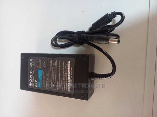 24V 3A AC Adapter · Photo 4