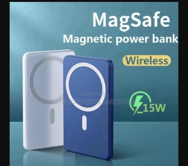 Apple Magsafe Wireless Power Bank · Photo 1