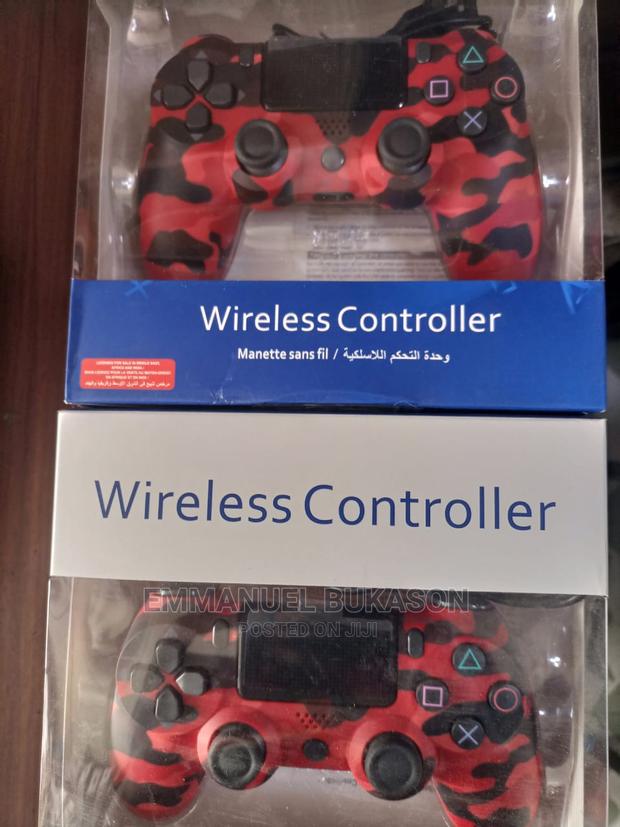 PS4 Controller Red (Camouflaged Colour) · Photo 3