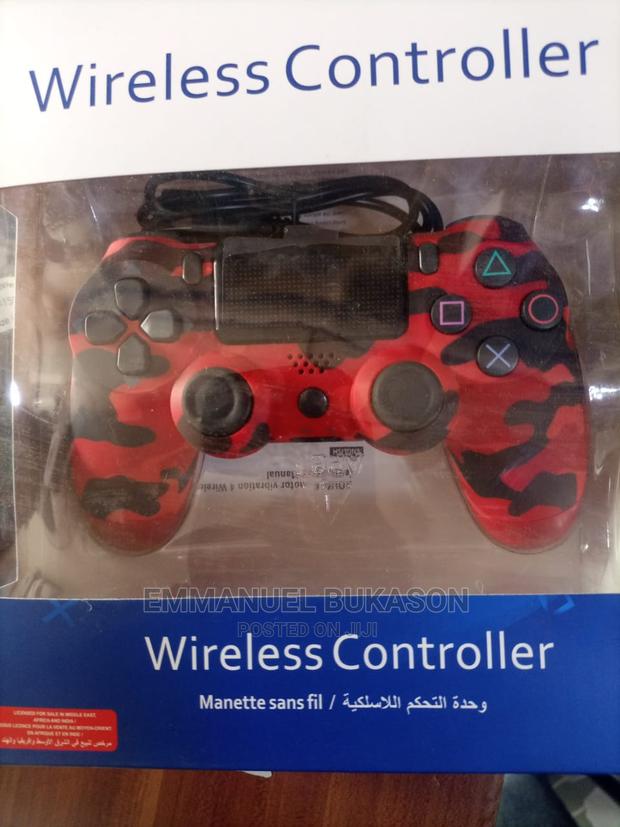 PS4 Controller Red (Camouflaged Colour) · Photo 4