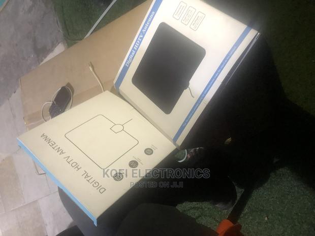 Get Full Broadcast for Life With DIGITAL INDOOR HDTV ANTENNA · Photo 2