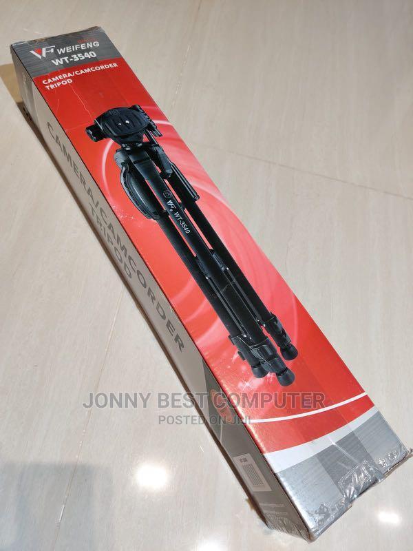 WF-3540 Phone and Camera Tripod · Photo 3