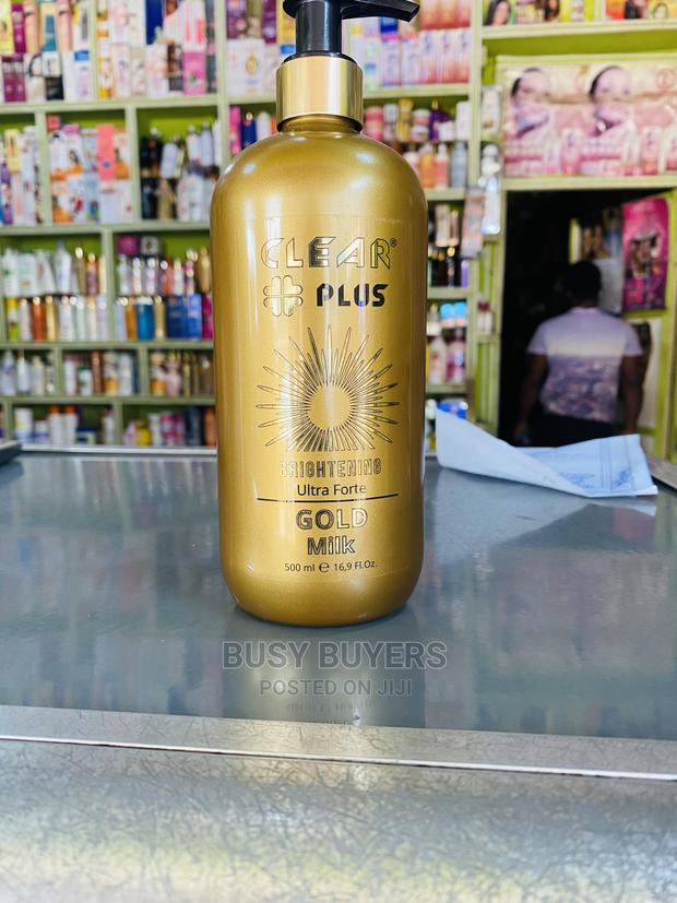 Clear + Brightening Cream · Photo 2