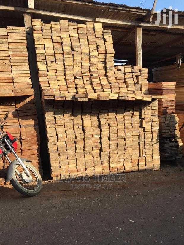 Roofing Wood / 2x4 / 2x6 / 2x3 / Hardwood