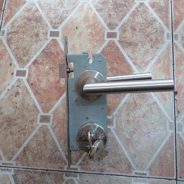 Door Lock Rosette Styled( De Great Keyes) photo 2