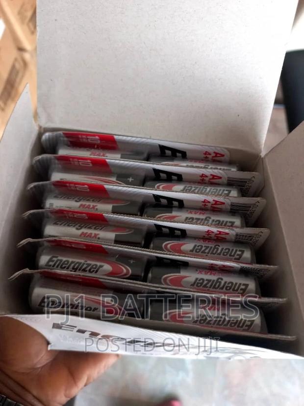 General Batteries And Chargers · Photo 3