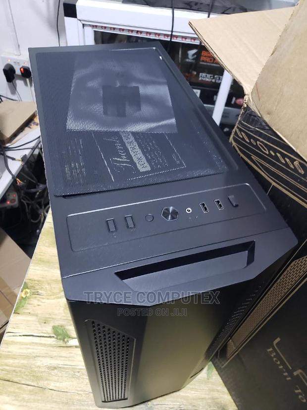 Lian Li Lancool Tempered Glass Atx Cas photo 3